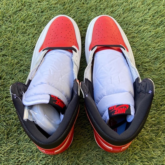 Air Jordan 1 Retro High OG main image 5